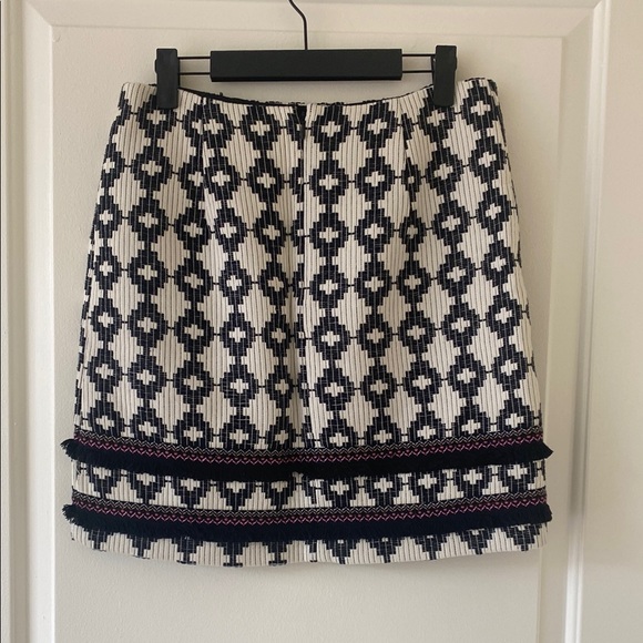 Black and White Patterned Women's Skirt - Picture 2 of 2
